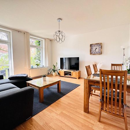 Attraktive Wohnung Im Schoenen Hinterhof Schwerin  Exteriör bild
